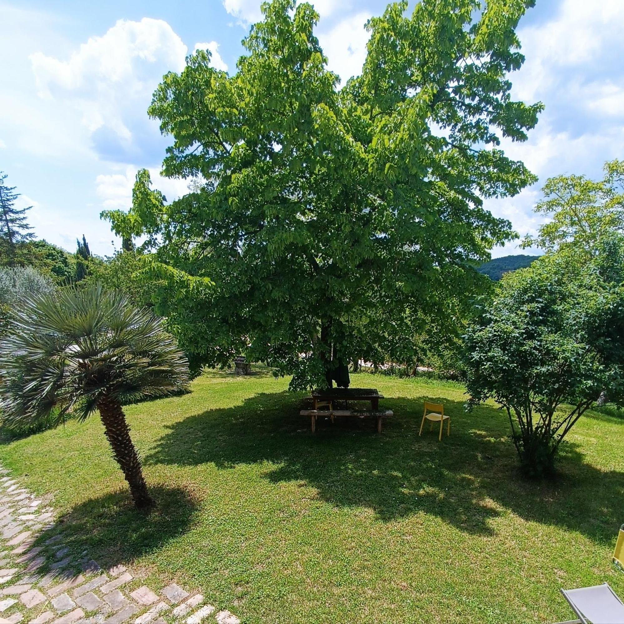 구비오 La Brocca Di Valdichiascio 빌라 외부 사진
